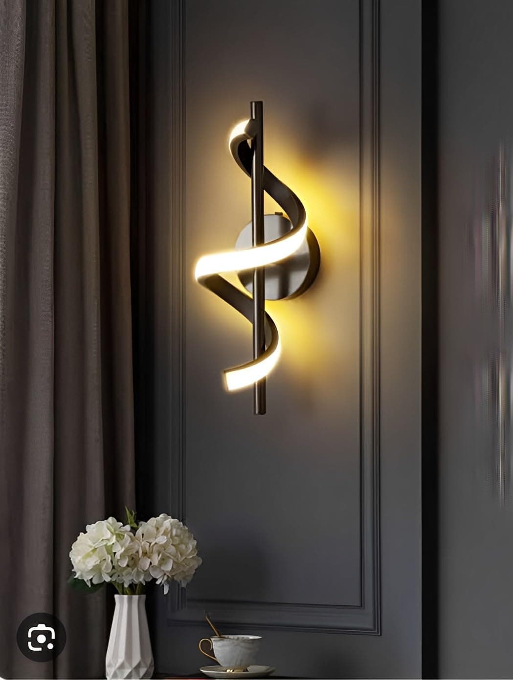 FILLISKA Luxurious Wall Lamp with Adjustable Colour Changing Function (Spiral Black)