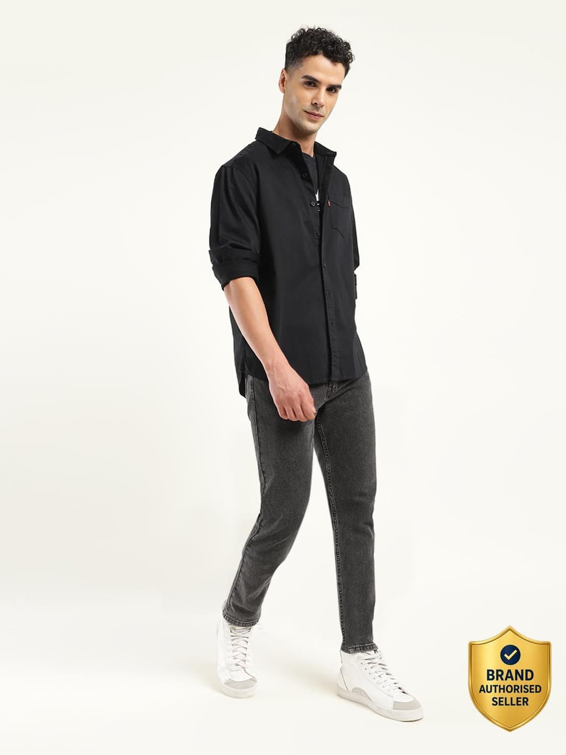 LEVI'S Tapered Fit Men Black Jeans