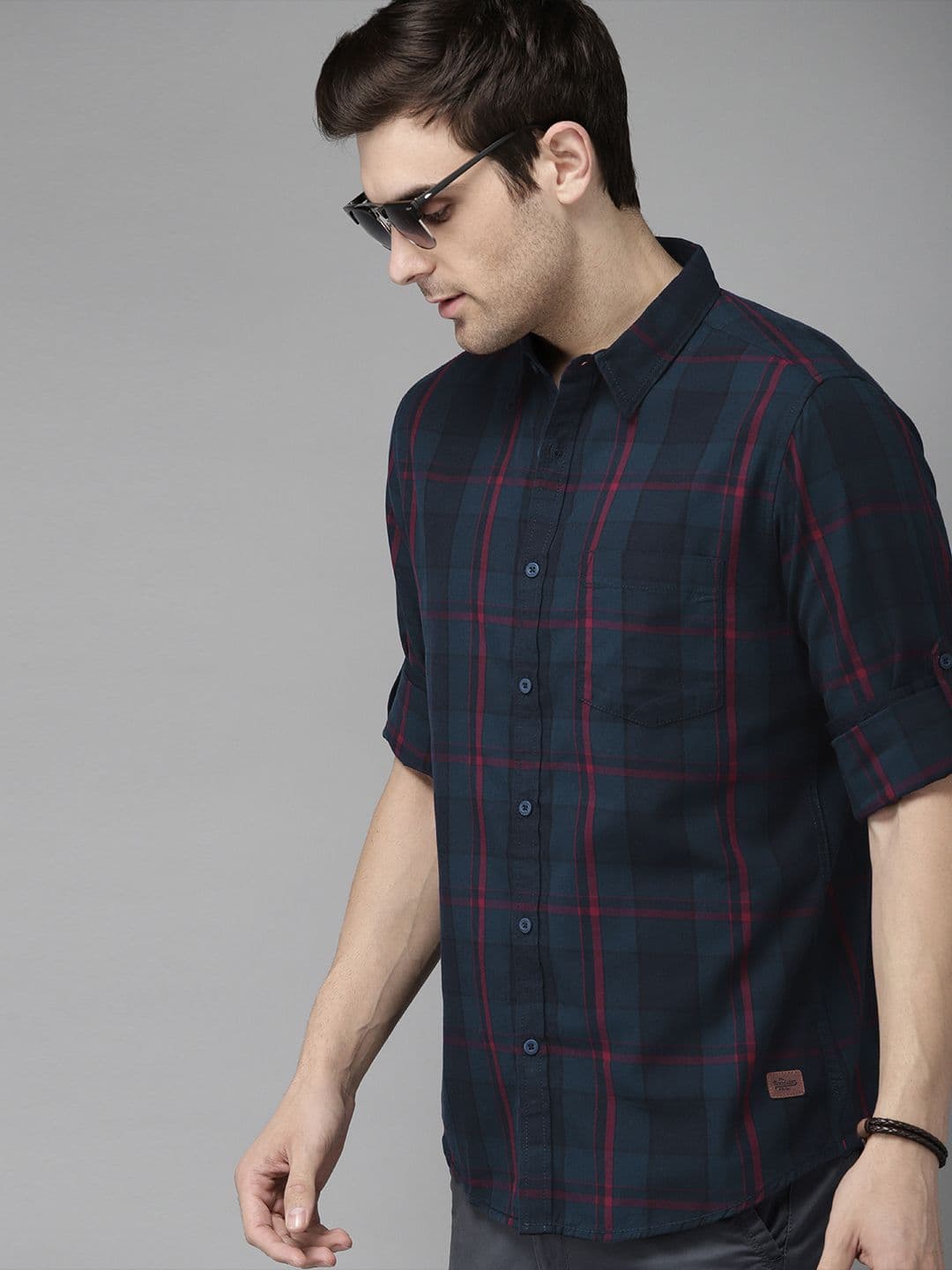 The Roadster Lifestyle Co Men Navy Blue & Red Regular Fit Checked Casual Sustainable Shirt