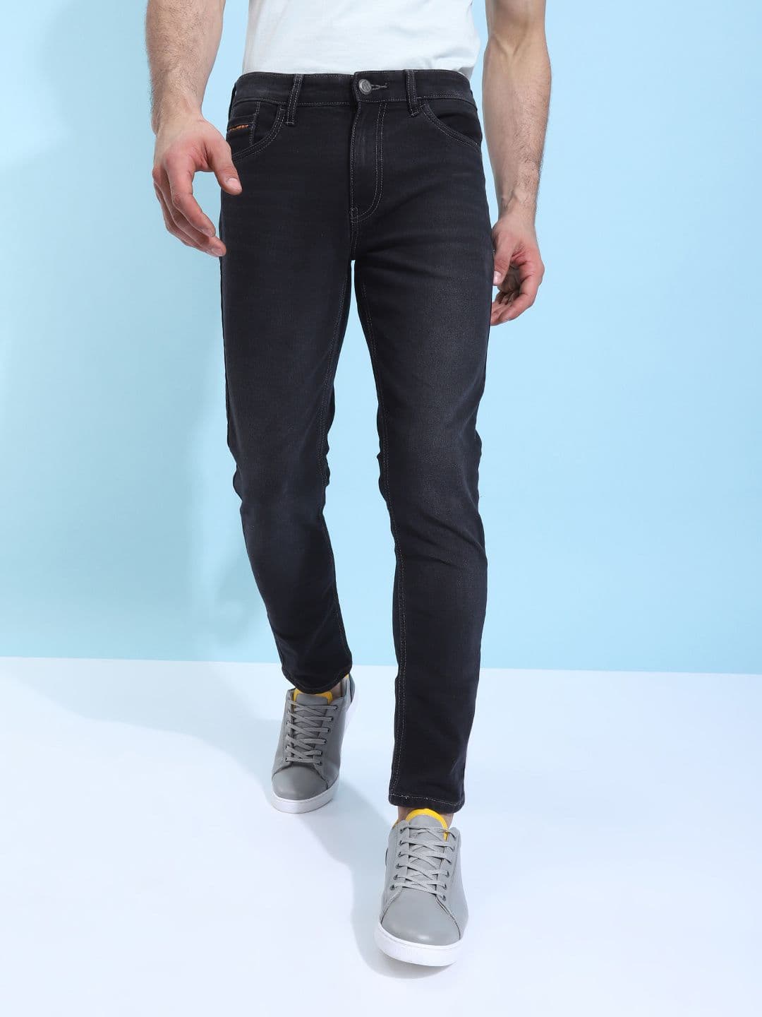 The Indian Garage Co Men Black Slim Fit Mid-Rise Clean Look Jeans