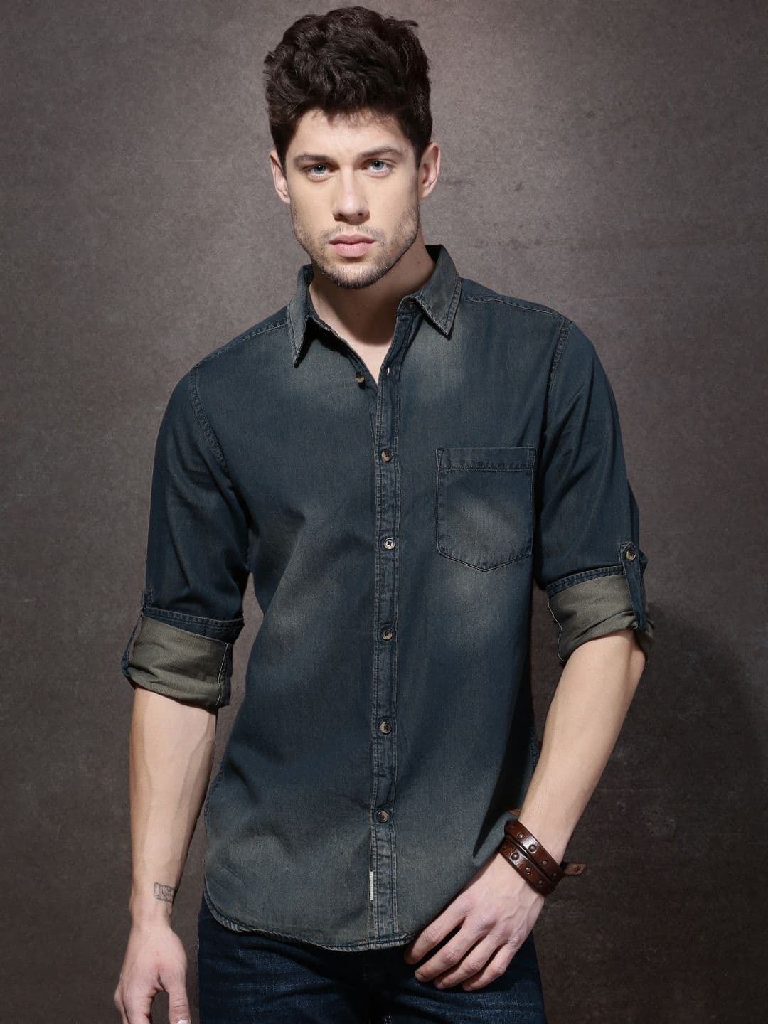 Roadster Men Blue Regular Fit Faded Denim Shirt