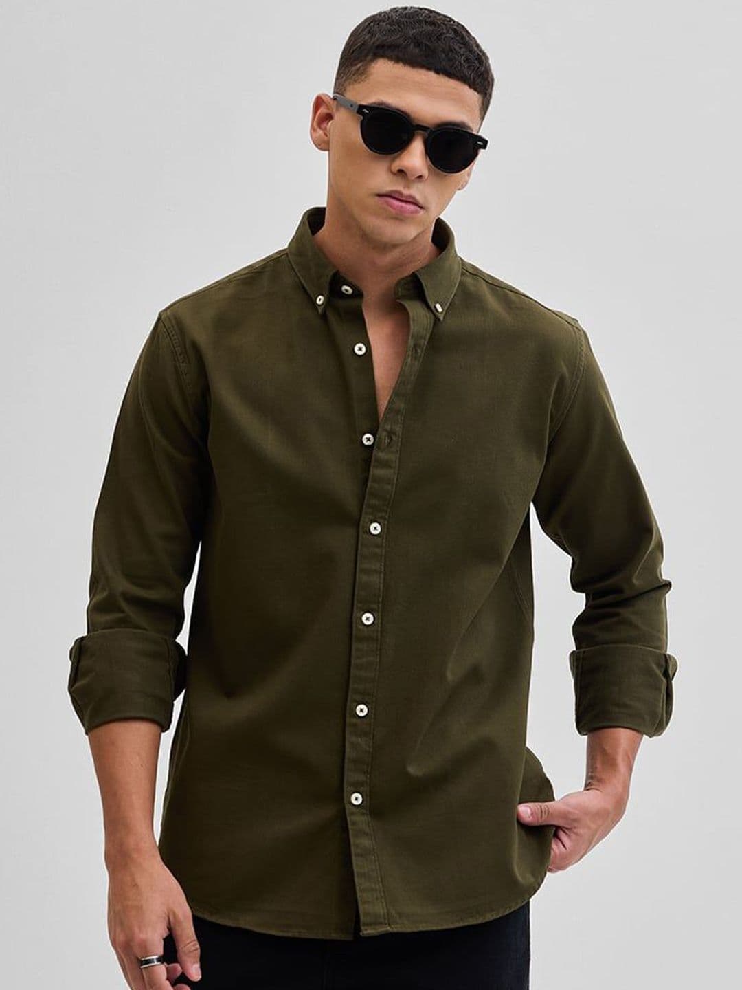 Snitch Men Classic Button-Down Collar Solid Cotton Casual Shirt