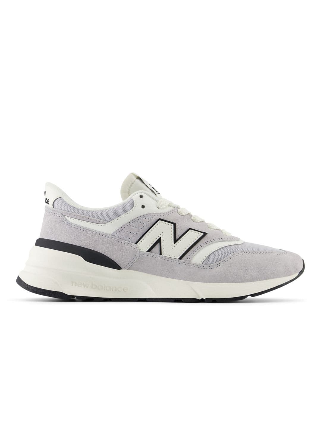 New Balance Unisex 997R Suede Sneakers
