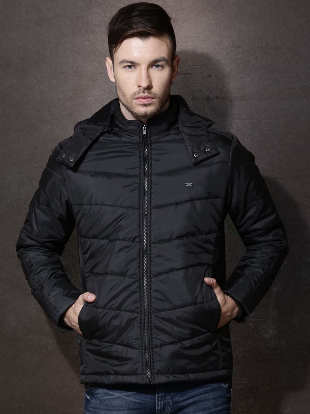 Buy Roadster Black Hooded Puffer Jacket - Jackets for Men 1340677 | Myntra