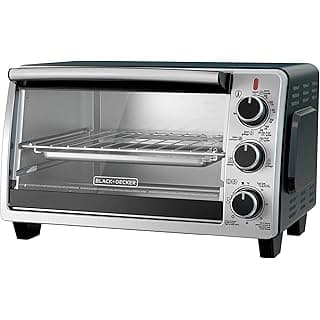 Black & Decker TO1950SBD 6-Slice Toaster Oven, Black by Black & Decker