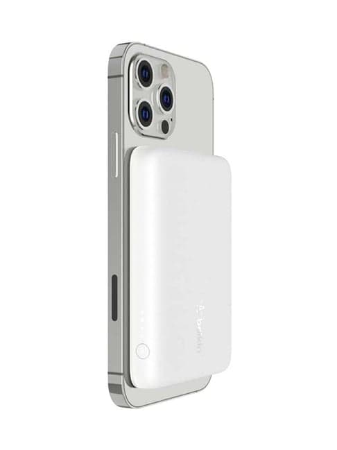 Belkin Quick Charge BPD002BTWH Magnetic Wireless Power Bank with Magsafe Compatible (White)
