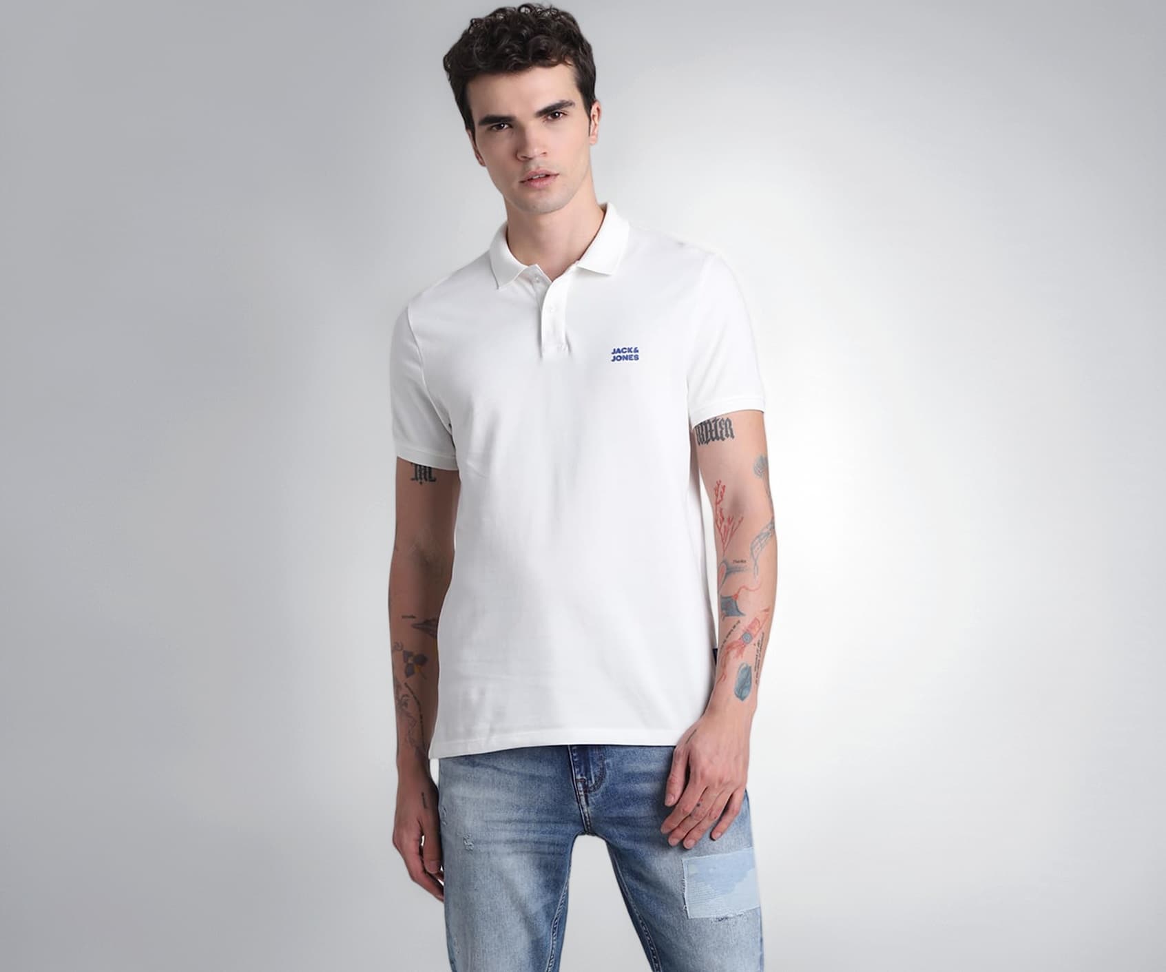 JACK & JONES Men's Solid Slim Fit T-Shirt