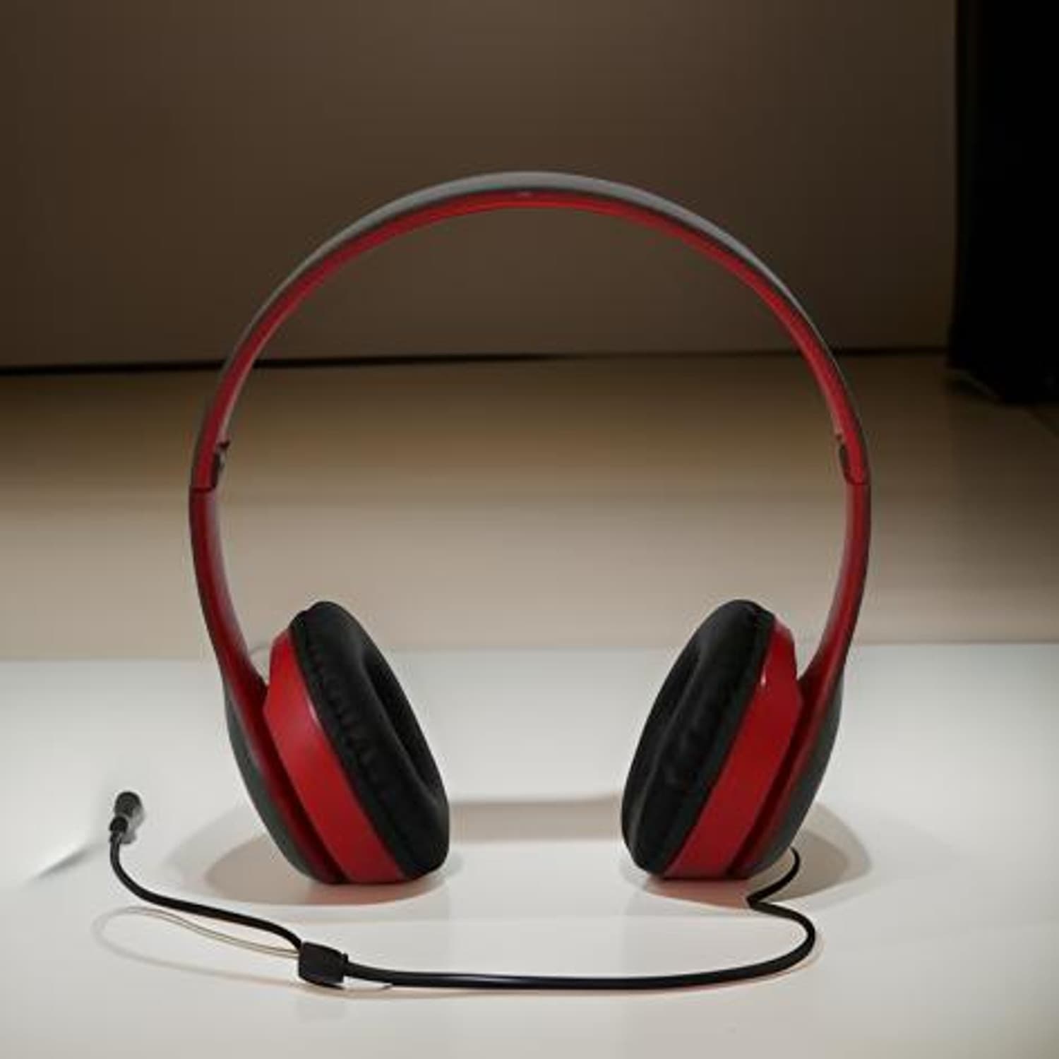 P47(Bluetooth Headphone)Stylish Wireless(Foldable Headset)with BT5.0EM37 Bluetooth Headset (Multicolor, On the Ear)
