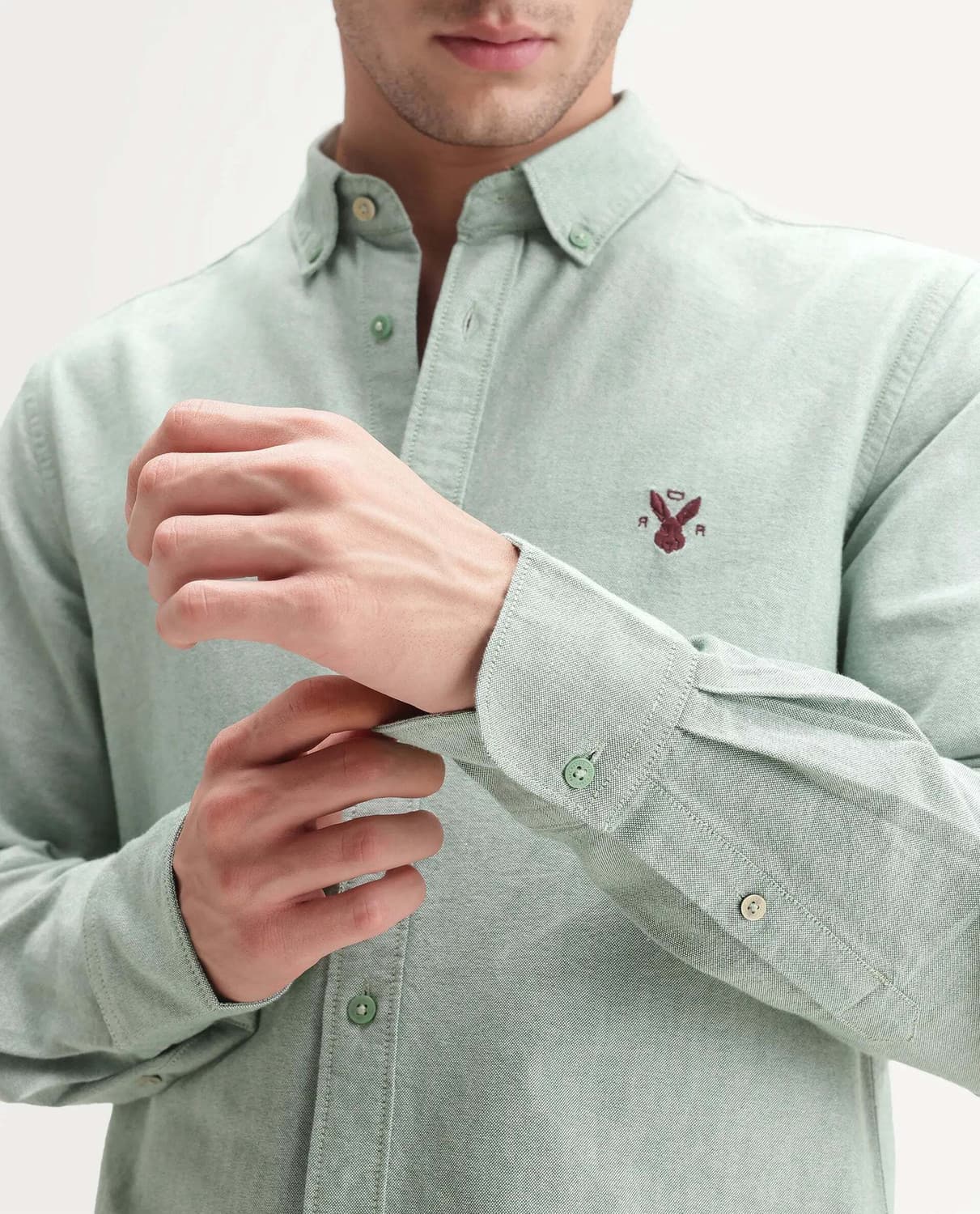 Men Regular Fit Solid Casual Shirt